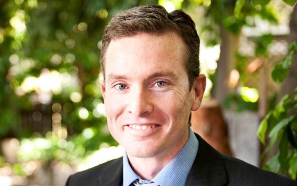 Dr Adam Stirling | Icon Cancer Centre